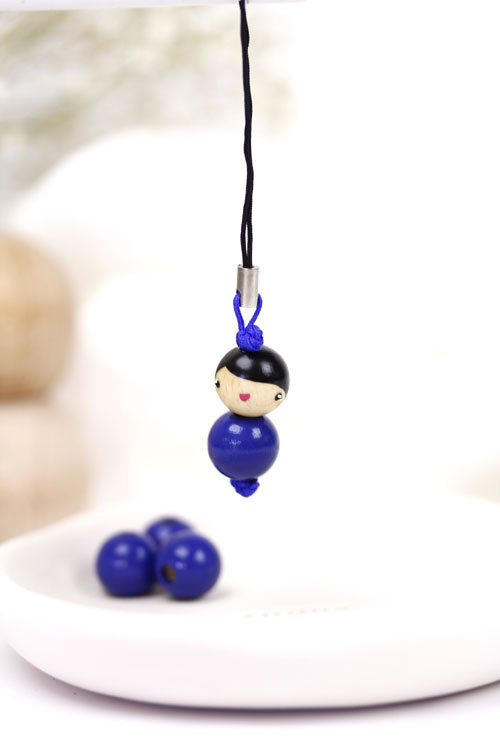 (image pour) Poupée Bois 12 mm Klein