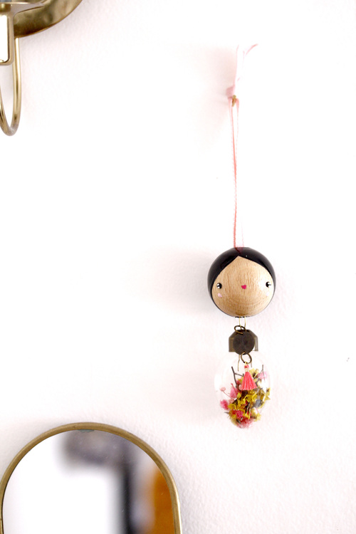 (image pour) Goutte Fleur Broom Bloom