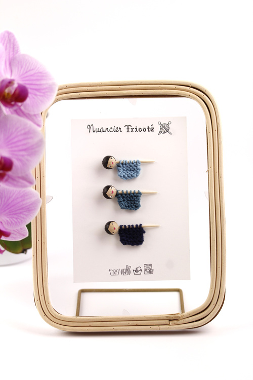 (image pour) Nuancier Tricoté Bleu de Paon