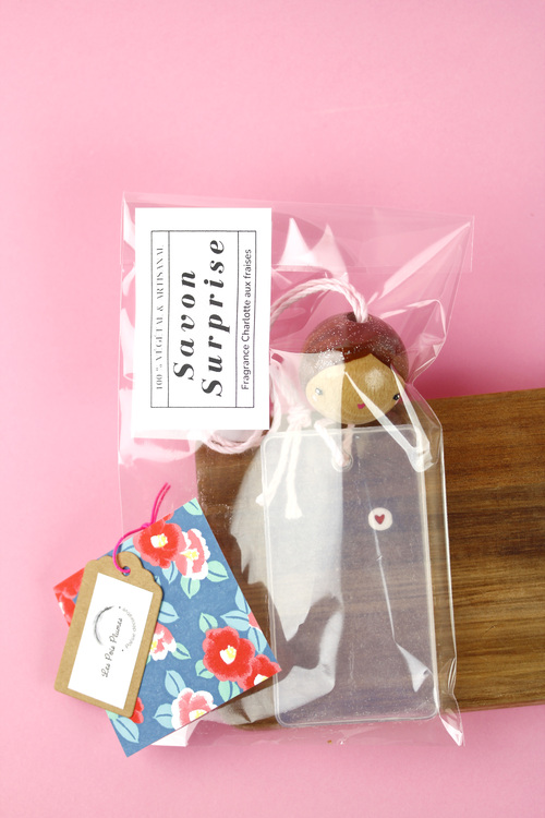 (image pour) Savon Surprise Fraise rectangle