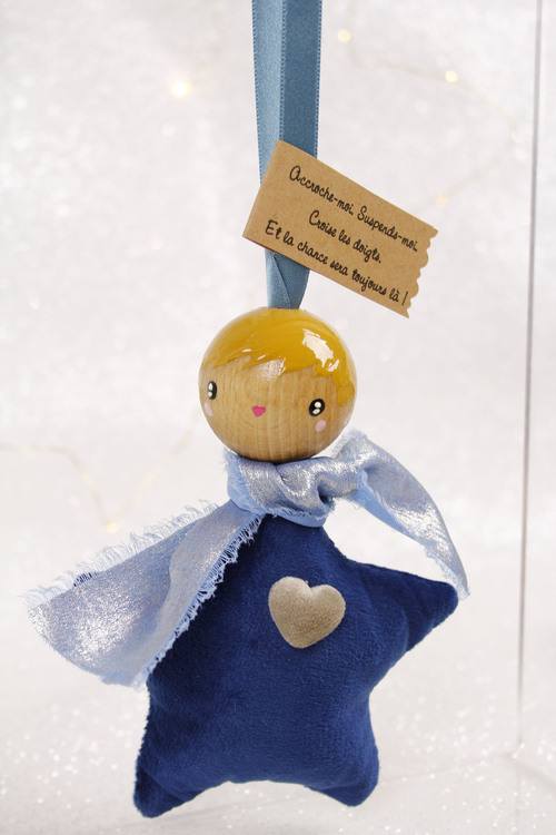 (image pour) Etoile Peluche Bleu Garçon Blond